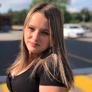 Meet your Posher, Oceane